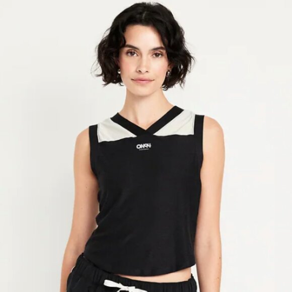 CloudMotion Tank Top - Picture 1 of 5